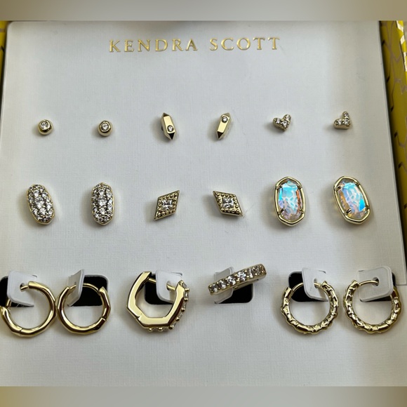 NEW-Kendra Scott earring set - Picture 4 of 8